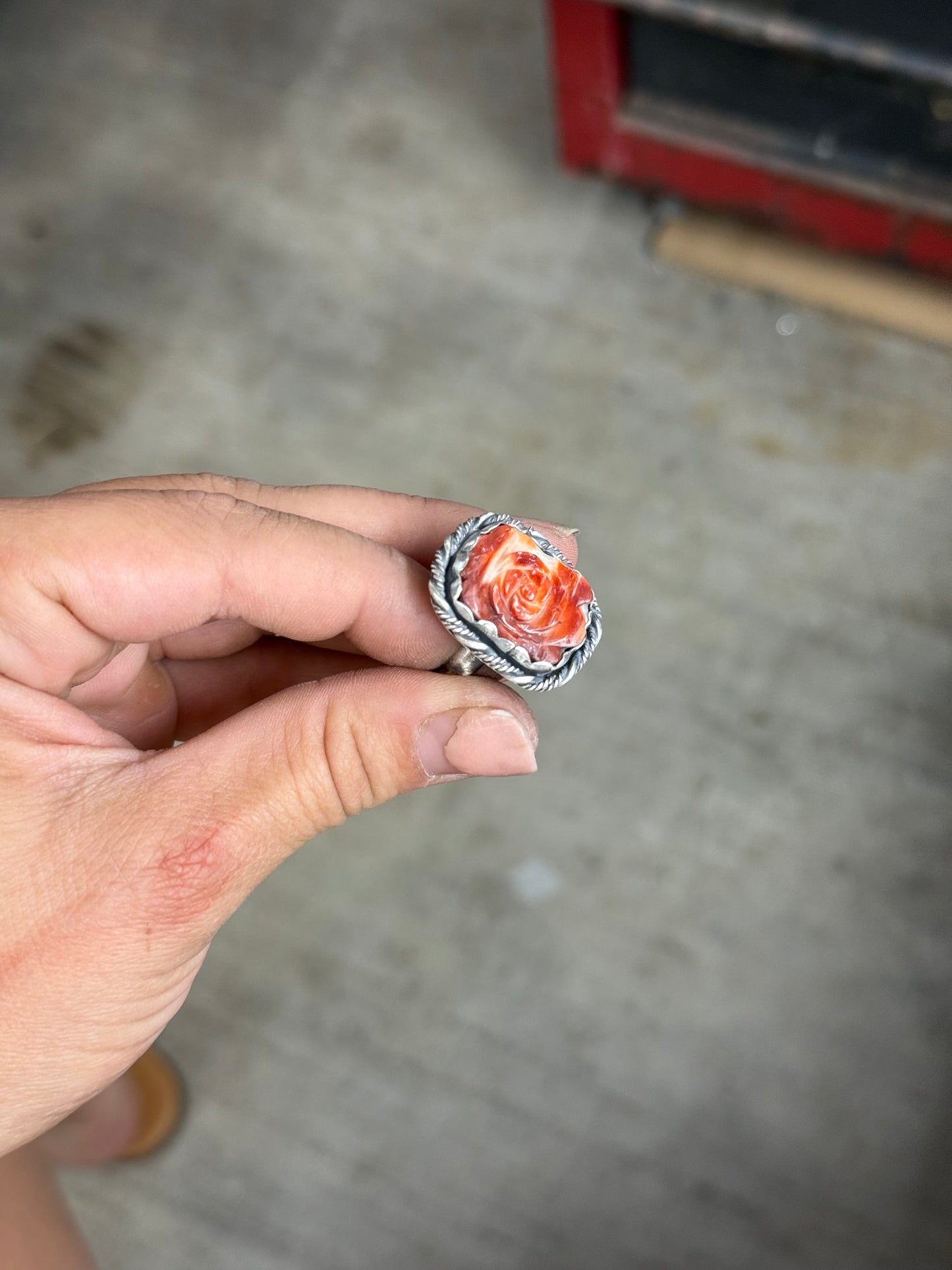 Coral Flower Engraved Ring