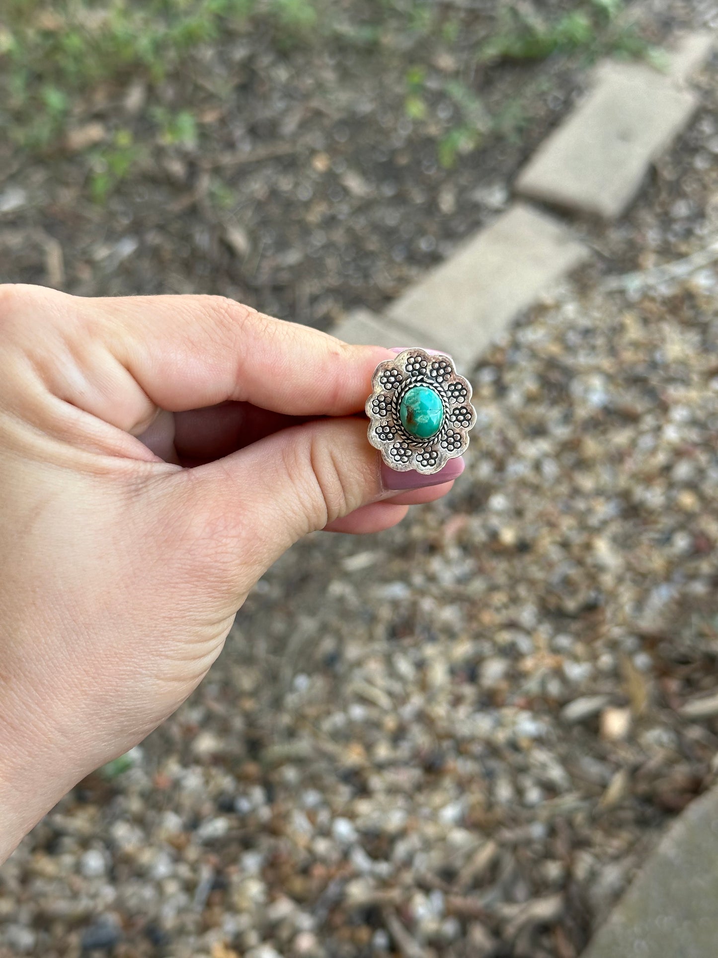 Kingman Turquoise Flower Ring