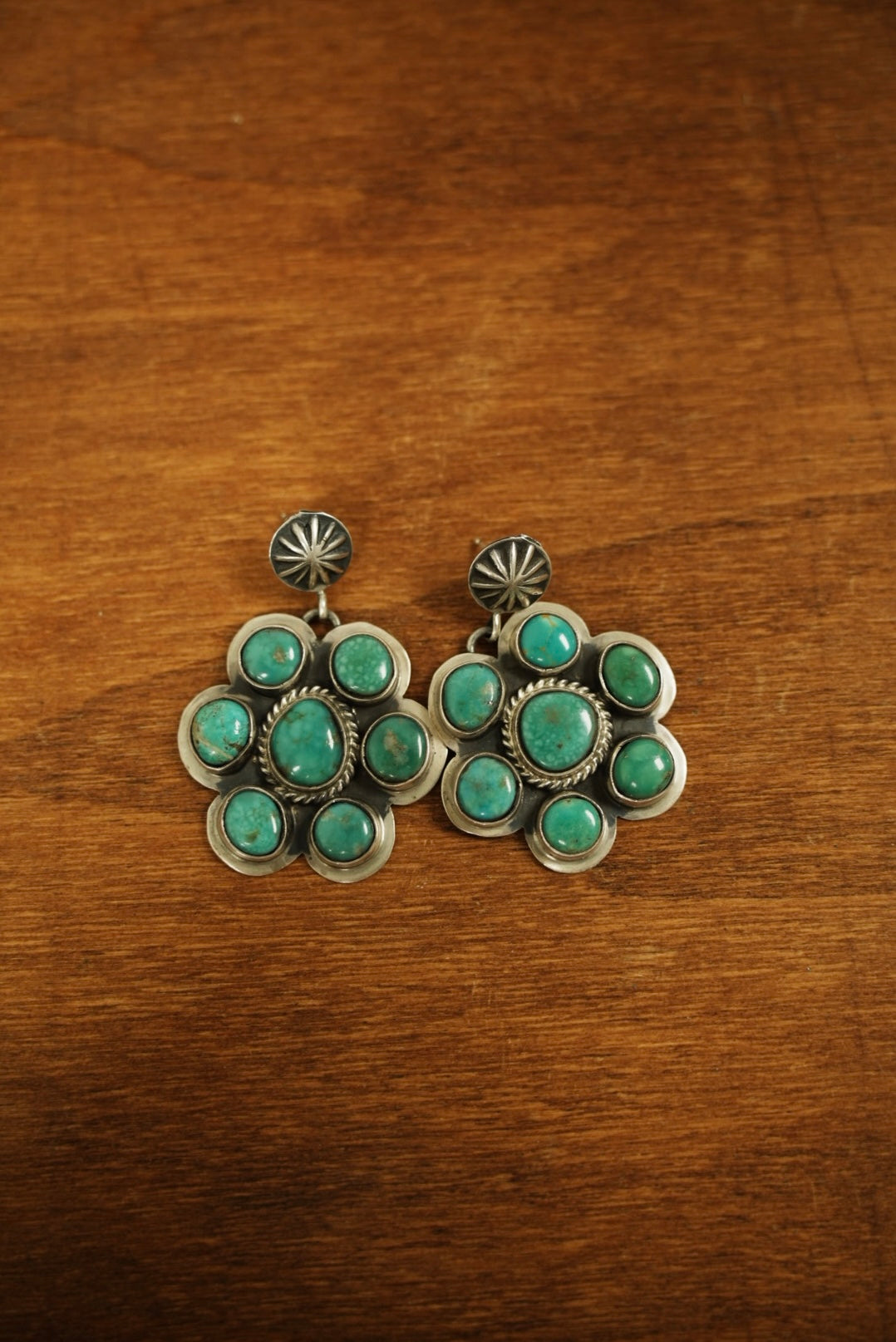 The Floral Dangle Earrings