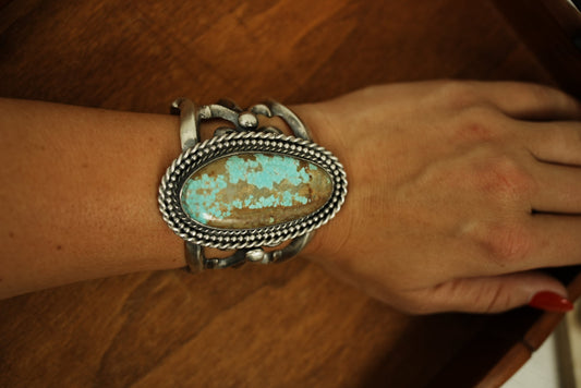 #8 Cuff
