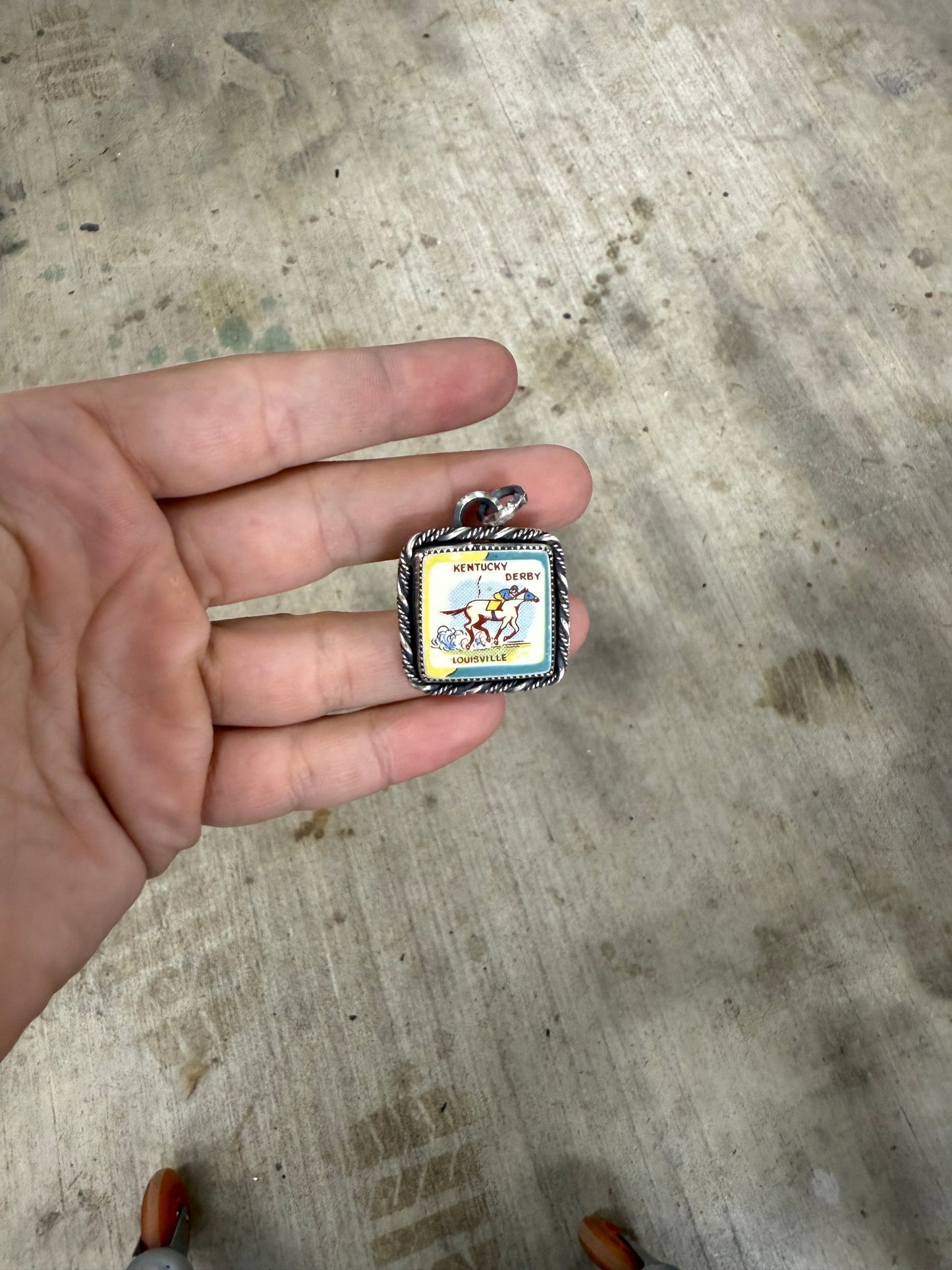 Kentucky Derby Pendant