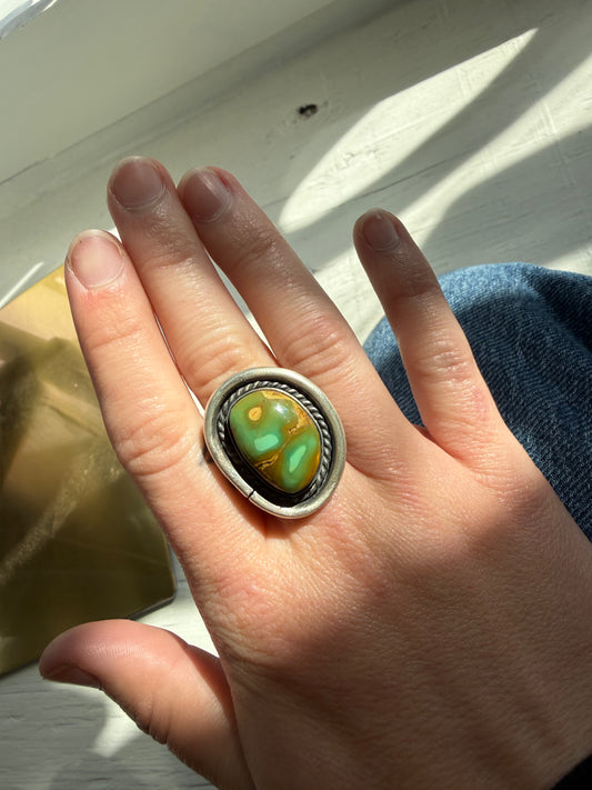 Bamboo Mountain Shadow Box Ring
