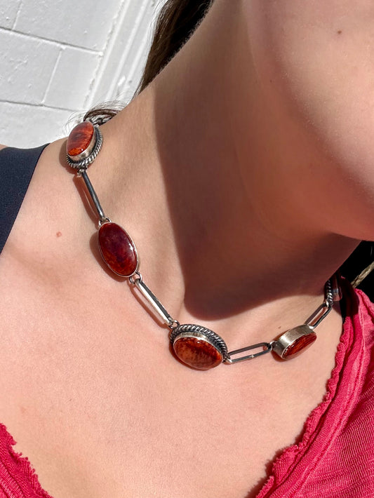 Spiny Oyster Choker Necklace