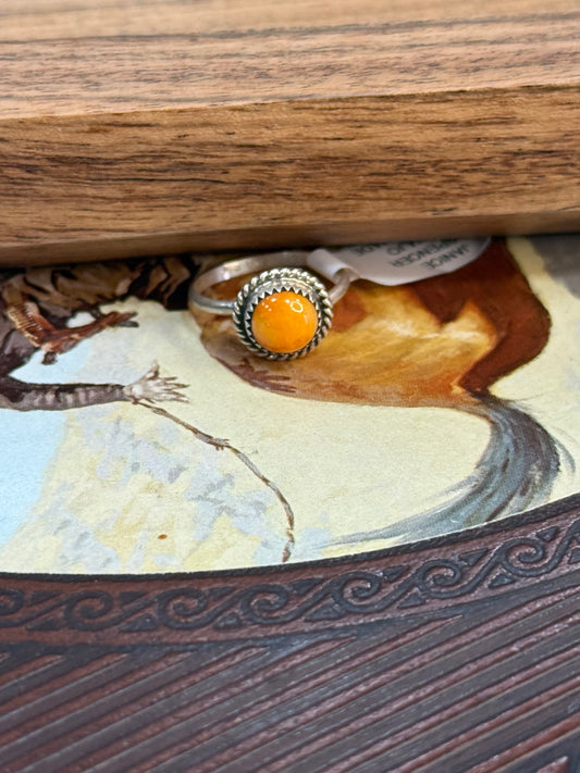 Mini Spiny Oyster Ring