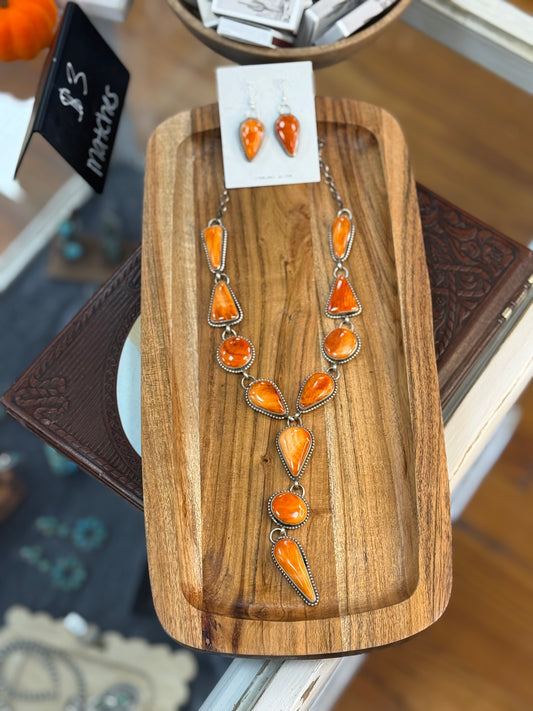 The Betta Lee Spiny Oyster Necklace